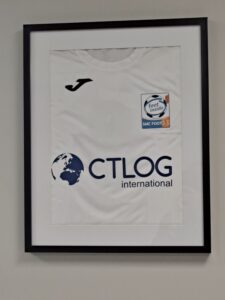 CTLOG international est sponsor de l'équipe de Foot salle de Saint Martin de Crau