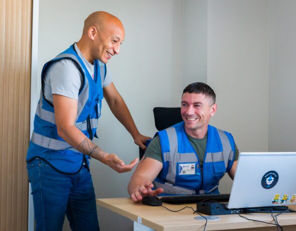 Sabri et Christopher, nos logistics manager.